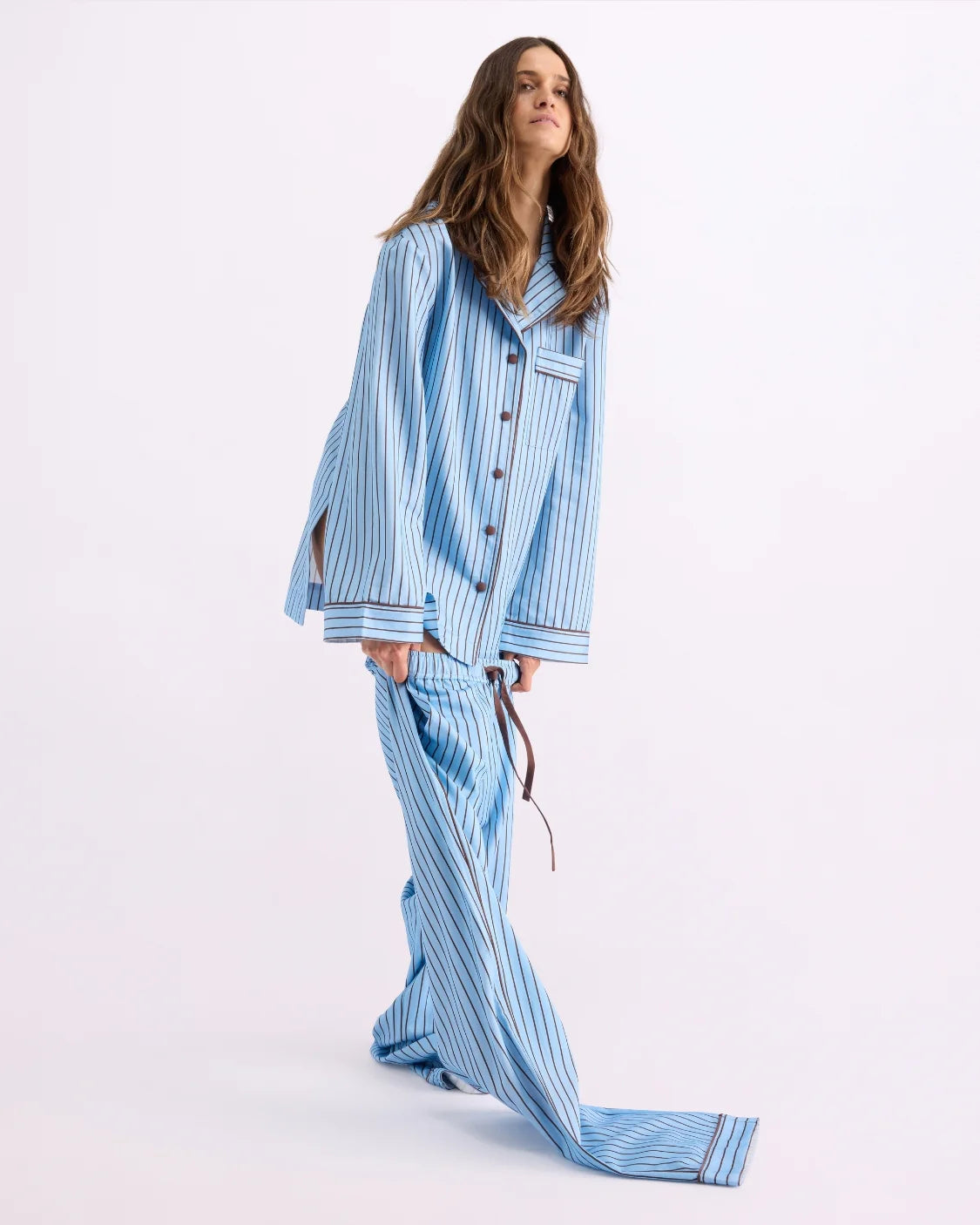 Kōse and Hommey - Pyjamas, Spa and Book Collection